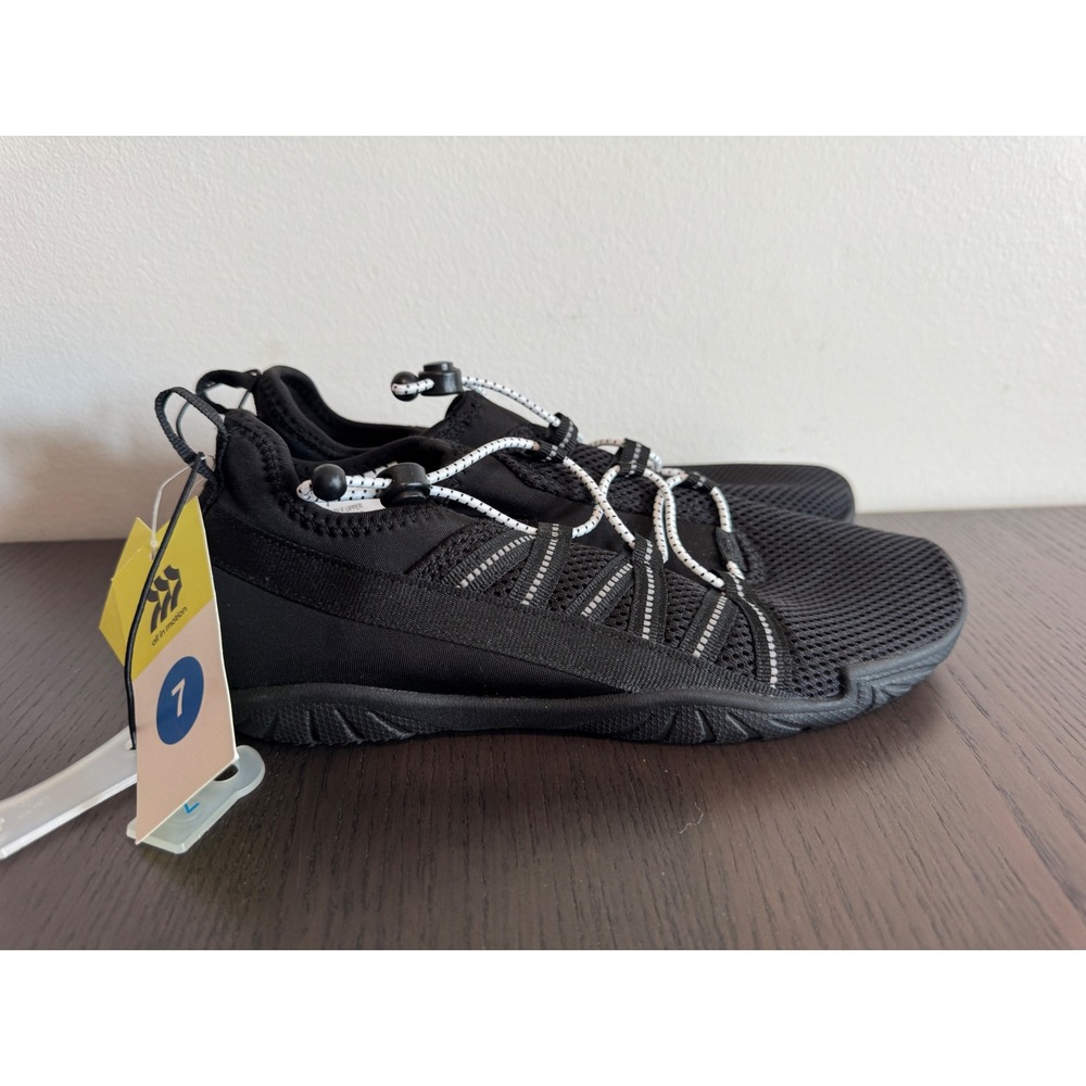 All in Motion Mesh Water Shoes Womens 7 Black Bungee Toggle Closure